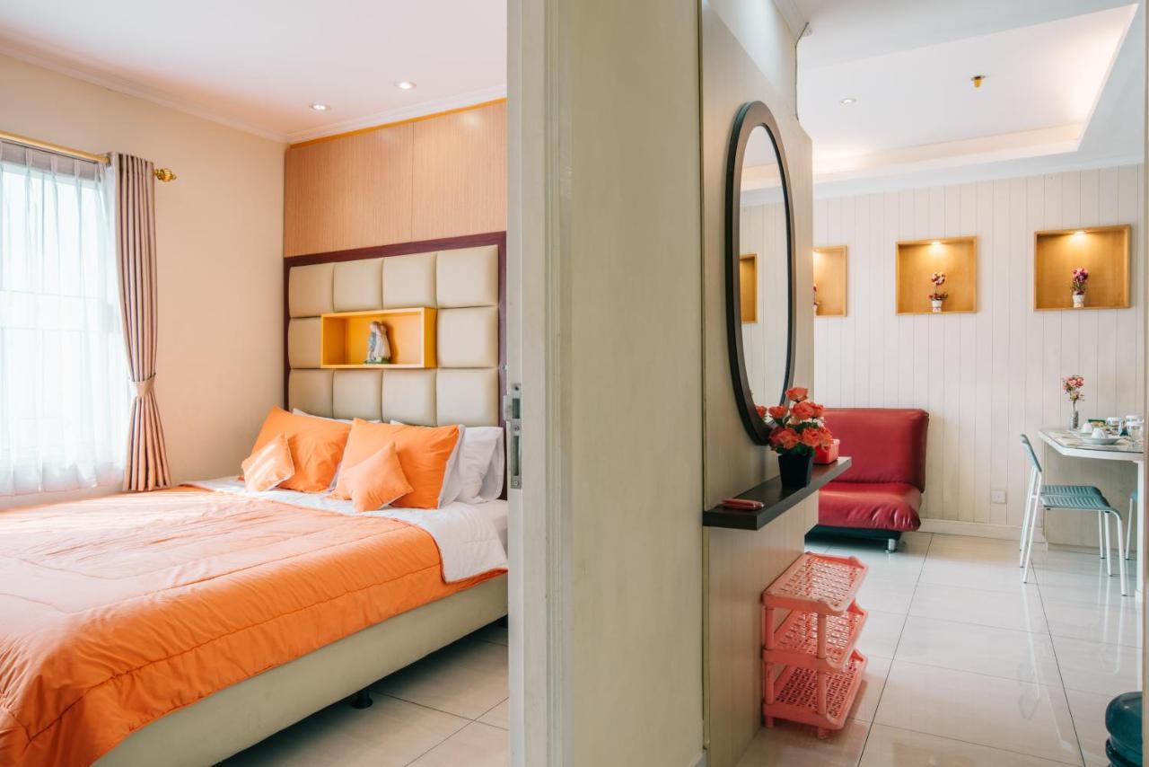 Ravarine Suite Apartment Jakarta Exterior photo